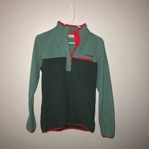 Color block Columbia pullover